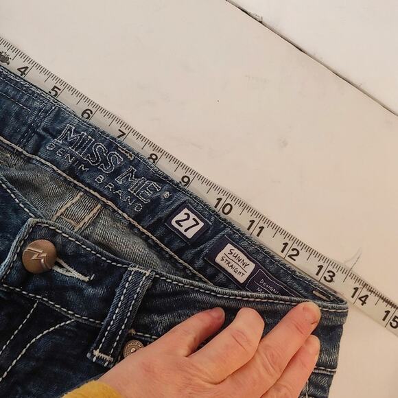 Miss Me Sunny Straight Jeans, 27 - Picture 4 of 9